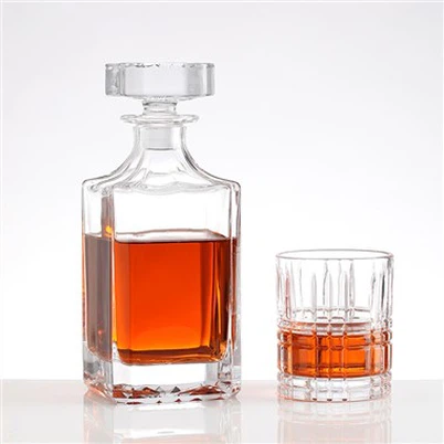 Unzerbrechliche Whiskyflasche