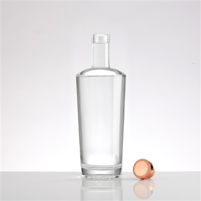 500-ml-Alkoholflasche mit Wodka